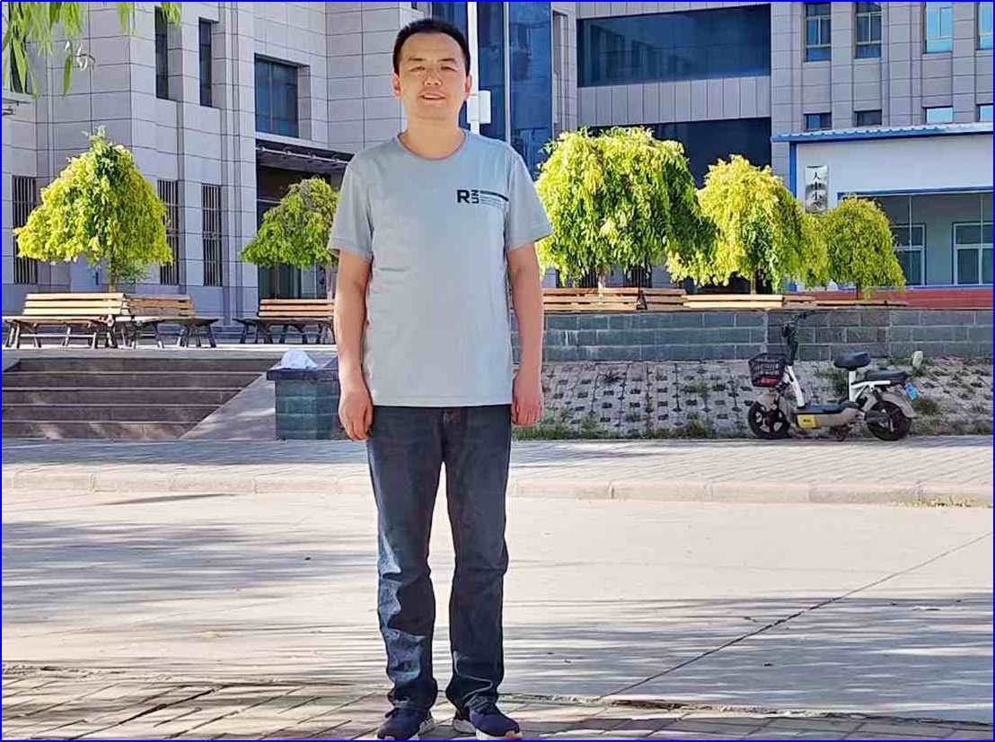 a65709824f8942069a4a79a779c4f014.Jpeg