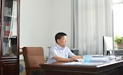 张登辉     三级教授
